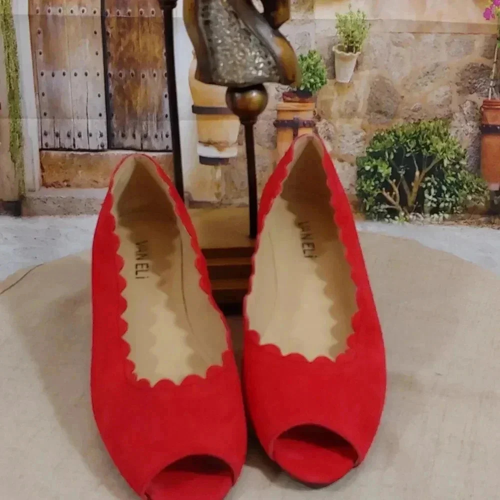 Women's flats by Vaneli - Picture 7 of 7